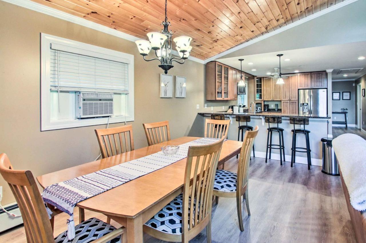 Readfield Retreat With Lake Maranacook Views! Extérieur photo